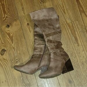 Francesca's Collections Light Brown Heeled Boots